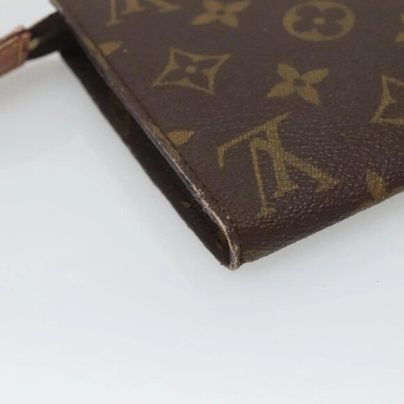 LOUIS VUITTON Monogram Bucket GM Accessory Pouch - Picture 15 of 16